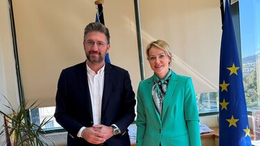 Συνάντηση με την Υφυπουργό Περιβάλλοντος Ενέργειας Αλεξάνδρα Σδούκου είχε ο Δήμαρχος Μαλεβιζίου 