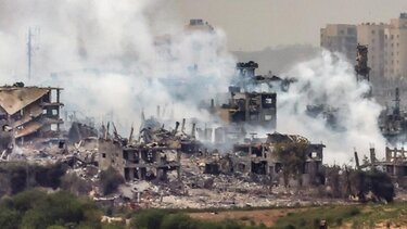 Ιερή αποστολή και σφαγή δίχως τέλος 