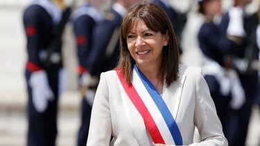 ann intalgko, dimarxos parisi