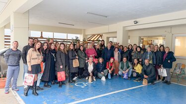 Secret Santa, Πρωτοβάθμια