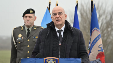 O Νίκος Δένδιας