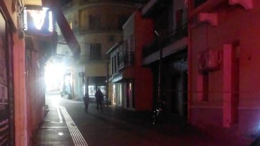 Οδός Χάνδακος, Διάκοσμος, Φωτισμός