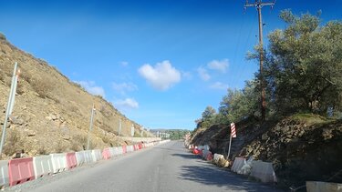 Καταγγέλλουν 5 χρόνια αδιαφορίας για τον δρόμο!