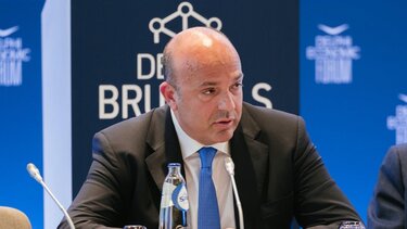 Μαύρος ΔΕΗ Ανανεώσιμες