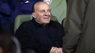 Ο Μίμης Δομάζος