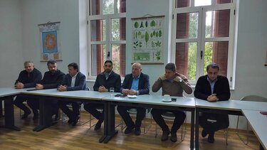 Κώστας Τσιάρας, Σύσκεψη, Γεωργική Σχολή Μεσαράς