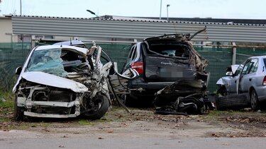 Τα αυτοκίνητα από το τροχαίο στα Χανιά