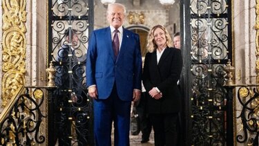 Μελόνι- Τραμο