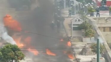 επεισόδια Σύνταγμα