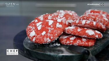 red-velvet-cookies