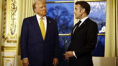 Τραμπ, Μακρον