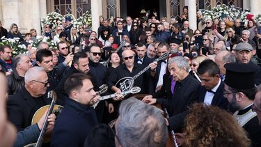 Κηδεία Λιδάκη