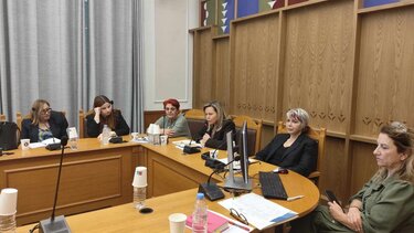 ekpaideytiko_programma