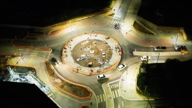 ΚόμβοςΤζωράκη