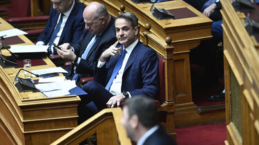 Μητσοτάκης ανδρουλάκης βουλή