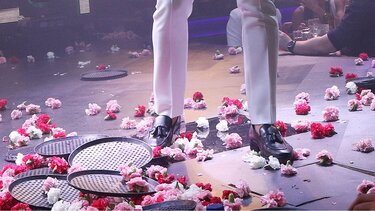 πίστα, μπουζούκια