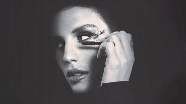 Ιουλία Καλλιμάνη