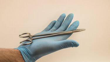 Χειρουργός