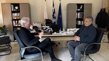 Καλοκαιρινός, Τζιούμης