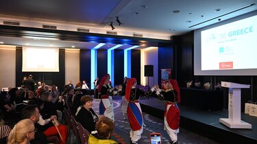 Περιφέρεια Κρήτης, Ρουμανία