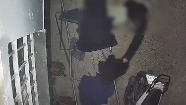 Κλέβουν ρούχα... από απλώστρες