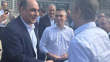 Επιτροπάκης Μητσοτάκης