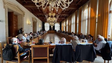 dimotiko symboulio.............................................