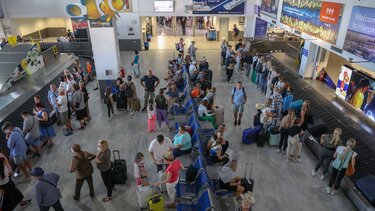 Αεροδρόμιο, Επιβατική κίνηση