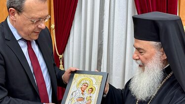 Σωκράτης Φάμελλος, Πατριάρχης Θεόφιλος