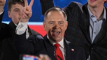 Κάρολ Ναβρότσκι