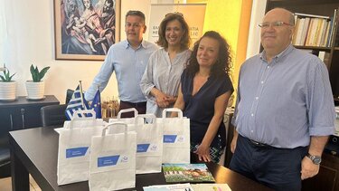 ΝΟΔΕ Ηρακλείου, Δωρεά βιβλίων