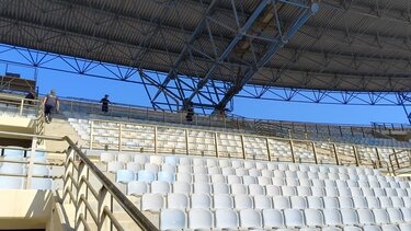 Παγκρήτιο στάδιο, Κερκίδες