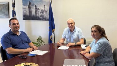 «Παρεμβάσεις στα δημοτικά Κοιμητήρια του Δήμου Βιάννου»: Υπογραφή της σύμβασης