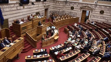 Θρίλερ στη Βουλή: Κόντρες και εντάσεις για την στάση της ΝΔ στην ψηφοφορία για τον ΟΠΕΚΕΠΕ – Σκέψεις ακόμα και για απόσυρση των προτάσεων