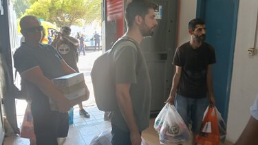 Ένωση Ιδιωτικών Υπαλλήλων Ηρακλείου: Στο πλευρό των μεταναστών