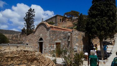 Σπιναλόνγκα, Άγιος Παντελεήμονας