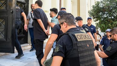 Πάτρα κατηγορούμενοι εμπρησμός