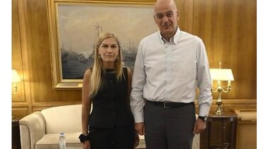 Συνάντηση Σέβης Βολουδάκη με τον Νίκο Δένδια