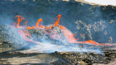 Λάβα, Μανδύας Γης