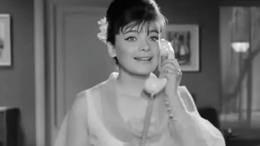 Τζένη Καρέζη