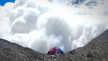 χιονοστιβάδα