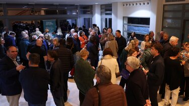 Εντυπωσίασε το μουσικό αφιέρωμα της Περιφέρειας Κρήτης για το παραδοσιακό κρασί με τον Δημήτρη Μαραμή