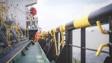 Δεξαμενόπλοιο, Τάνκερ