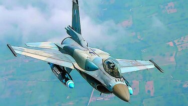 F-16, Πτήση