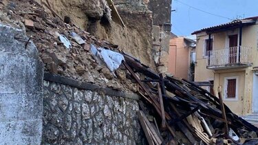 Κατάρρευση κτηρίου εξαιτίας της κακοκαιρίας στην Κέρκυρα
