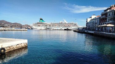 λιμάνι, Άγιος