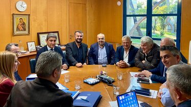 NOAK, Σύσκεψη