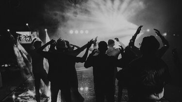 Street party συλλήψεις