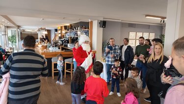 Χριστουγεννιάτικη γιορτή, ΕΣΗΕΠΗΝ