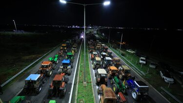 αγρότες νίκαια 